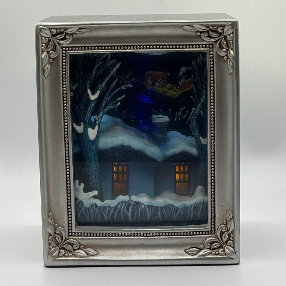 Olszewski Gallery of Light Diorama featuring The Nightmare Before Christmas